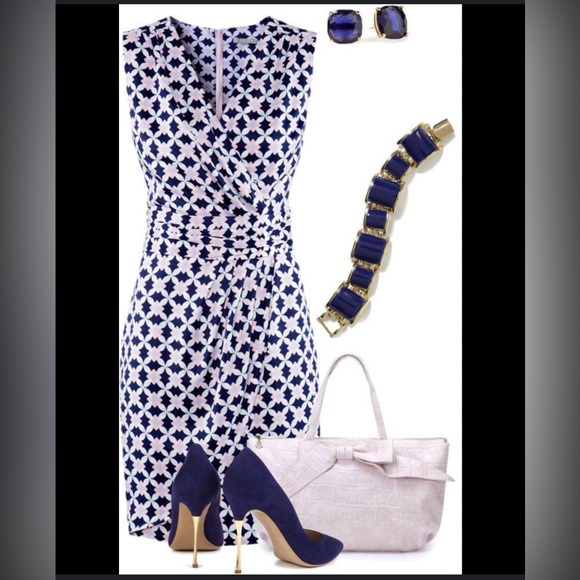 H&M Dresses & Skirts - H&M Women's Navy Blue and White Faux Wrap Dress Size 8